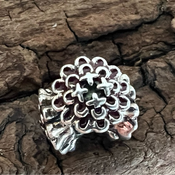 NWT Authentic CHAMILIA Blooming Zinnia Burgundy Charm Flower 925 Garden Swarovsk - Picture 6 of 6